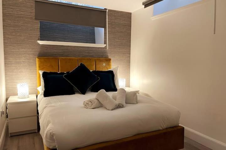 Lovely 3 Bedroom Apartment With Private Garden In Edinburgh City Centre Luaran gambar