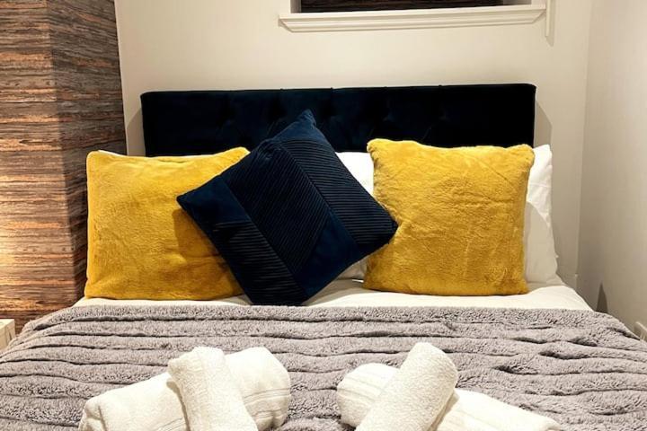Lovely 3 Bedroom Apartment With Private Garden In Edinburgh City Centre Luaran gambar