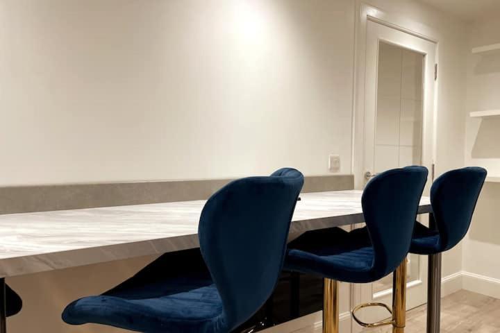 Lovely 3 Bedroom Apartment With Private Garden In Edinburgh City Centre Luaran gambar