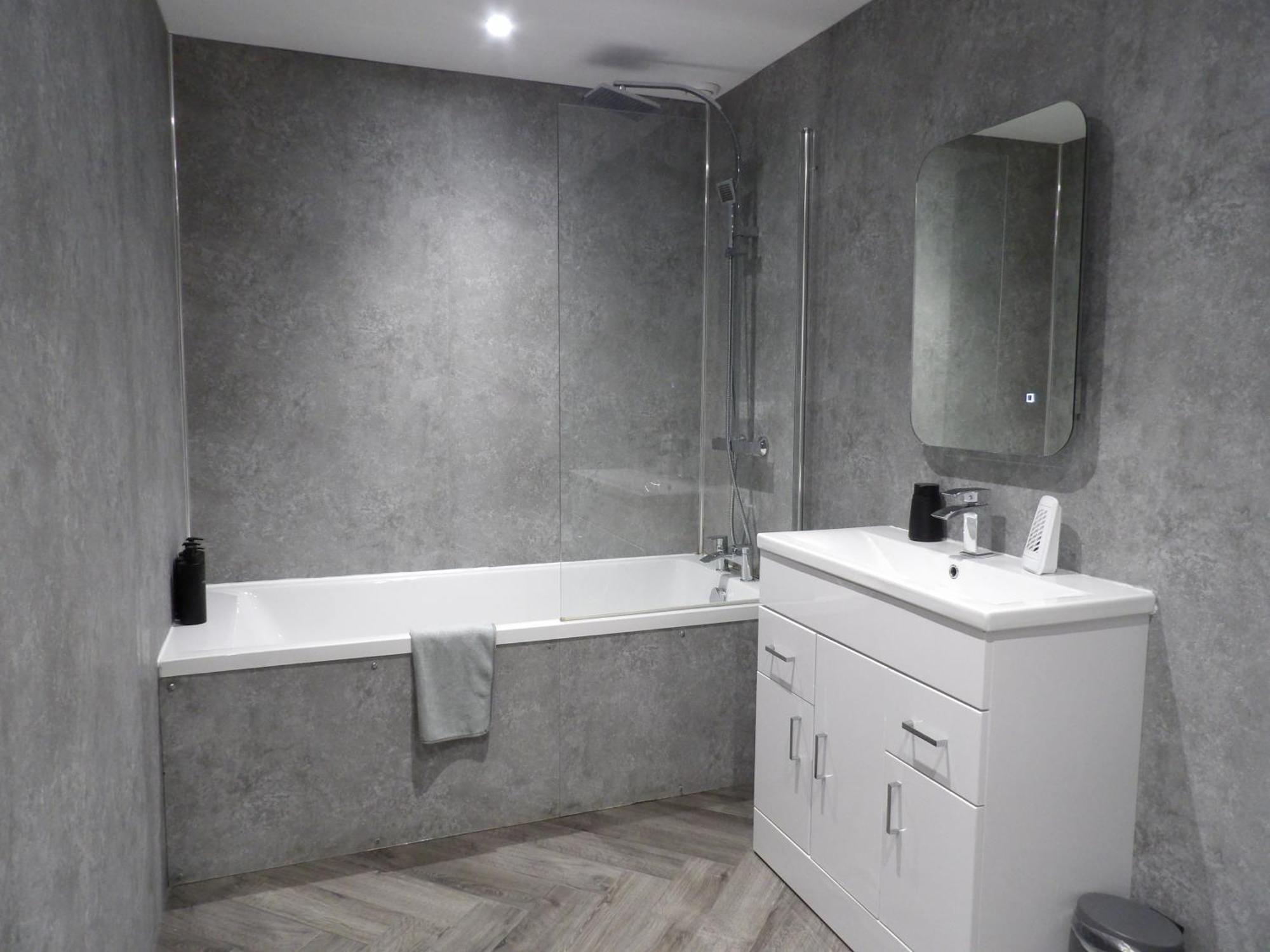 Lovely 3 Bedroom Apartment With Private Garden In Edinburgh City Centre Luaran gambar