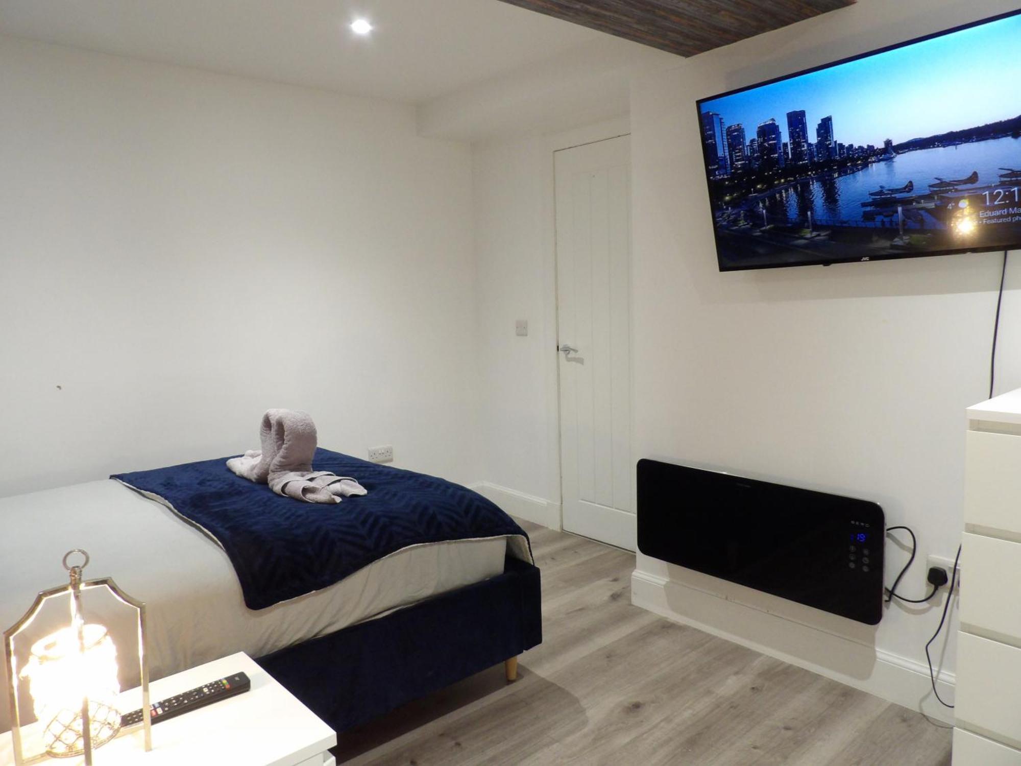 Lovely 3 Bedroom Apartment With Private Garden In Edinburgh City Centre Luaran gambar