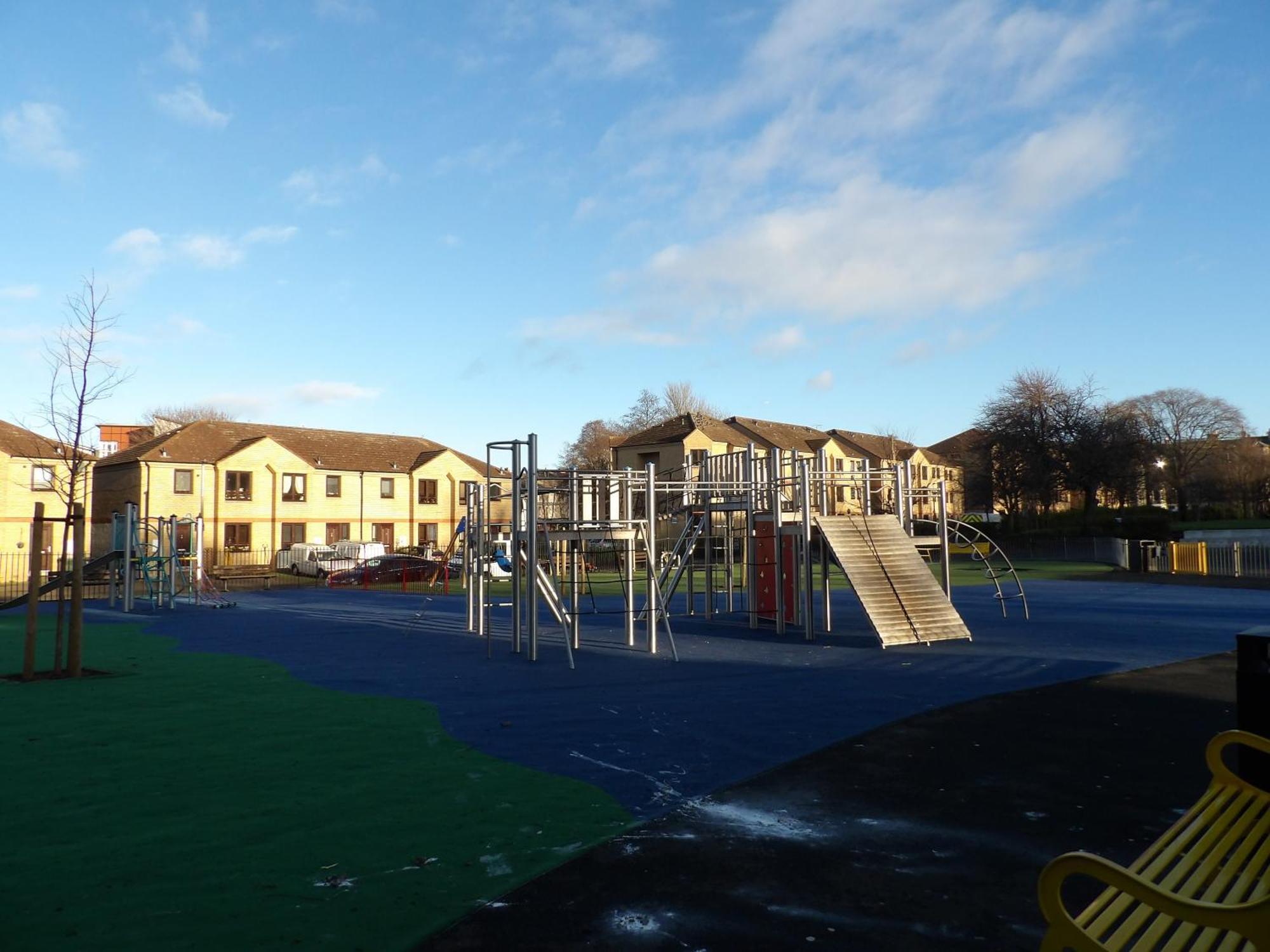 Lovely 3 Bedroom Apartment With Private Garden In Edinburgh City Centre Luaran gambar