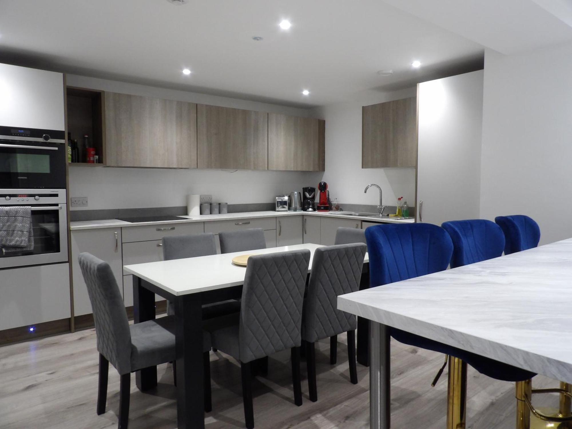 Lovely 3 Bedroom Apartment With Private Garden In Edinburgh City Centre Luaran gambar